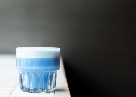 close up blue matcha latte 167368 360