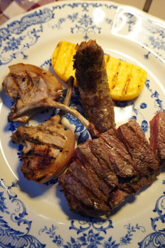 Antica Hosteria al Corno: dove mangiare ottima carne alla griglia vicino a Verona Antica Hosteria al Corno: dove mangiare ottima carne alla griglia vicino a Verona