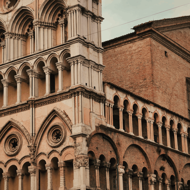 Ferrara 56